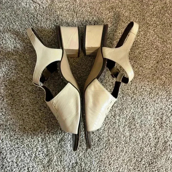 Bon Voyage Made In Italy Leather Cream Sandals Size 10 - Picture 5 of 7